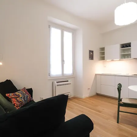 Primopiano - Russo * Milan